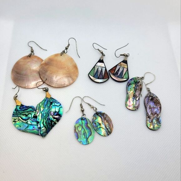 Unbranded Jewelry - SHELL STYLE Earring Lot
